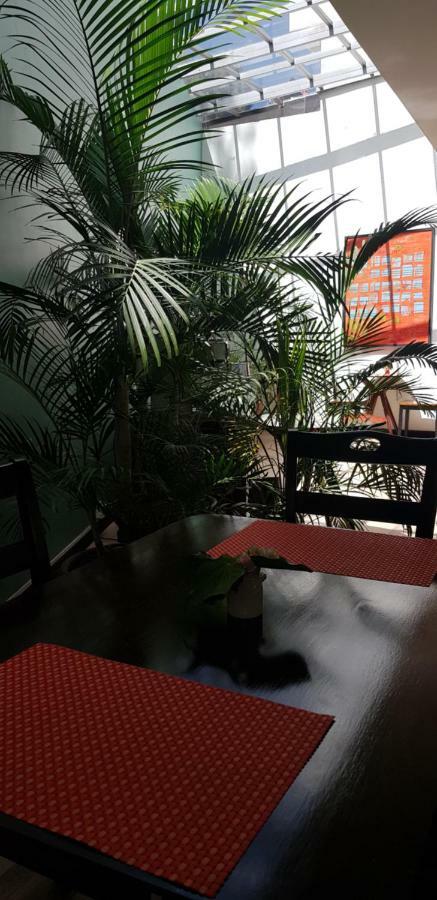 فندق Midtown لاباز المظهر الخارجي الصورة